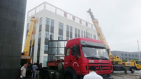 腾博官网诚信为本机械人再次引进新设备，助力企业急剧发展